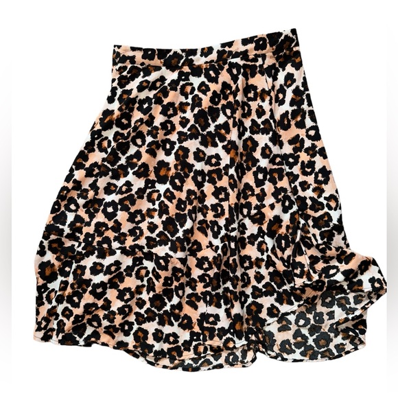 stunning leopard peachy flounce skirt H&M size 6 - Picture 2 of 3